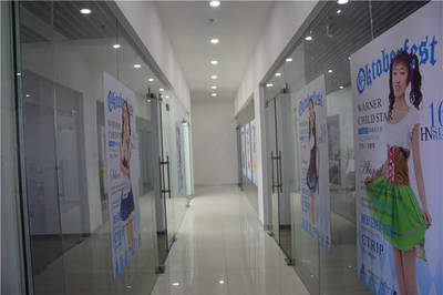 华纳音悦童星梦工厂正式落户阜阳，助力少儿艺术培训发展